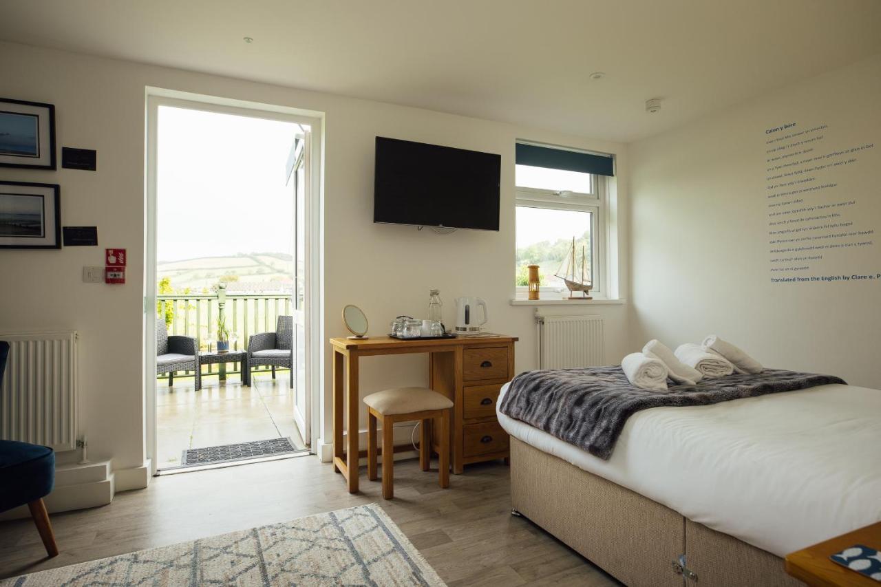 Hotel Sleep@Calon Y Fferi Ferryside Exterior foto